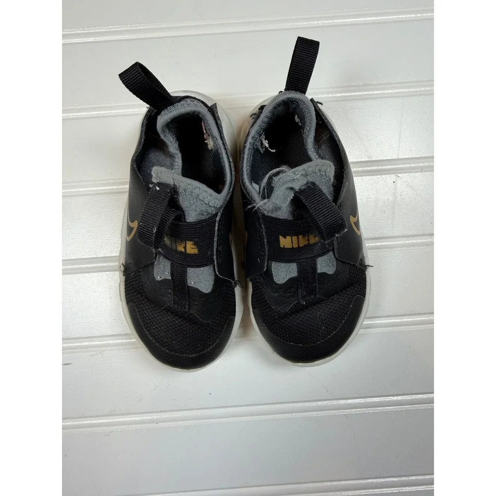 Nike Flex Runner 2 Toddler 7C Black Gold Slip On Sneakers DJ6039-007